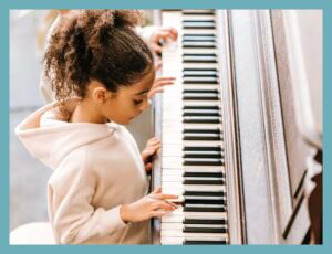 Piano Lessons for Beginners & Kids