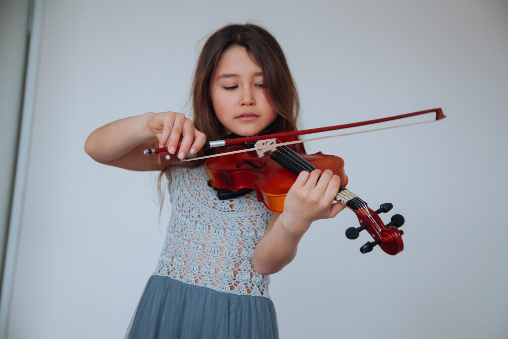 "The Role of Music Education in Shaping Young Minds: Expert Insights"