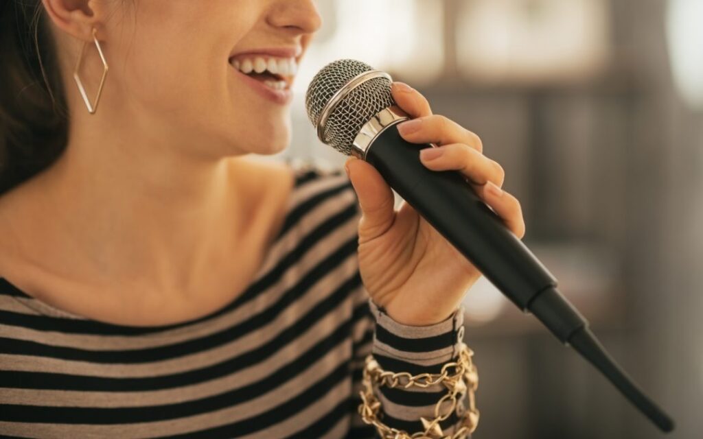 best vocal exercises for singers - singing girl