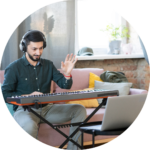 Man teaching for a free piano lessons online