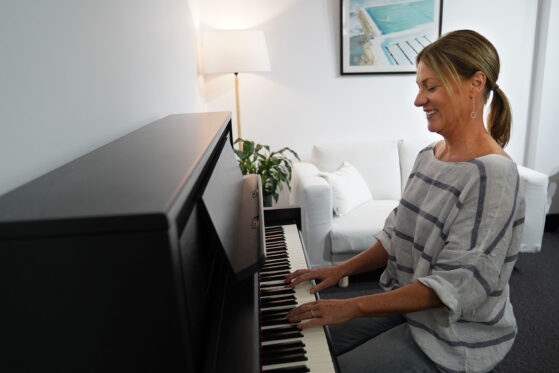 Benefits of Learning Piano for Adults - confidence