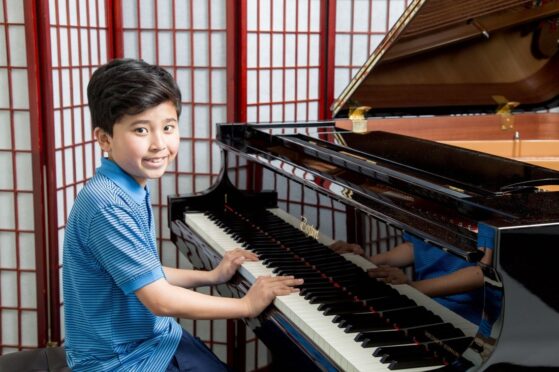 Worship Piano | Boy playing Piano