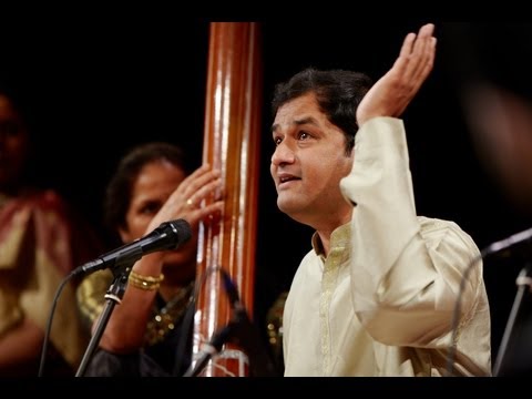 Hindustani music UAE | man singing