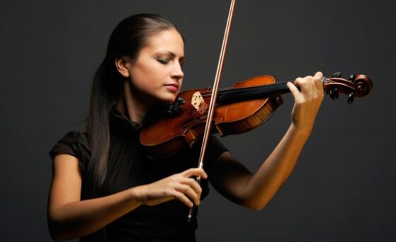 Mastering the violin- Girl playing VIolin