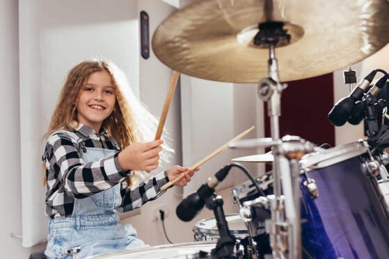 GIrl playing drum | Learn drums fast