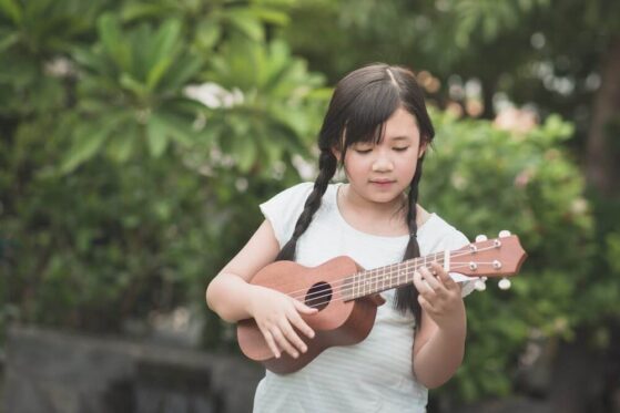 Kid playing Ukulele | learn Ukulele in 3 months