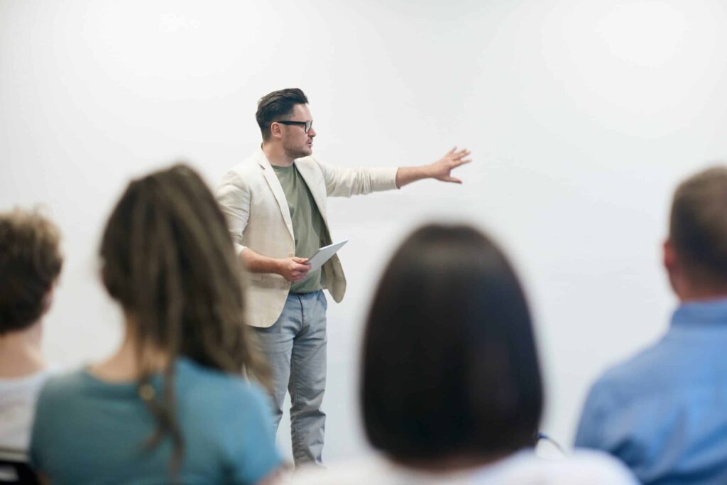 The Cost vs. Benefits: Are Public Speaking Courses Worth It?​