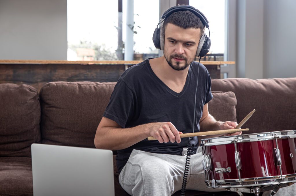 Benefits of Online Drums Classes​