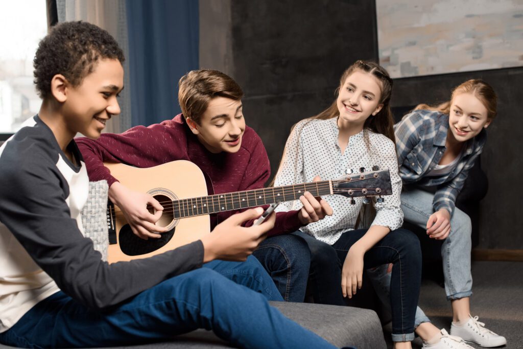 Why the Teenage Years Are the Best Age to Learn Guitar for Many