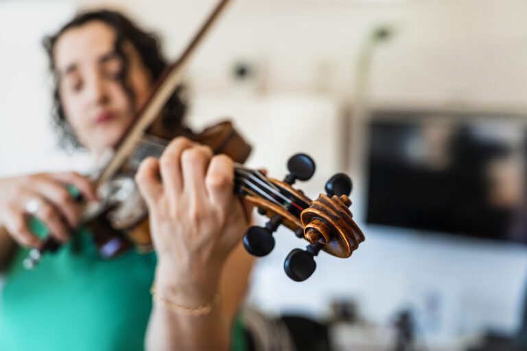 How to Succeed with Online Violin Lessons