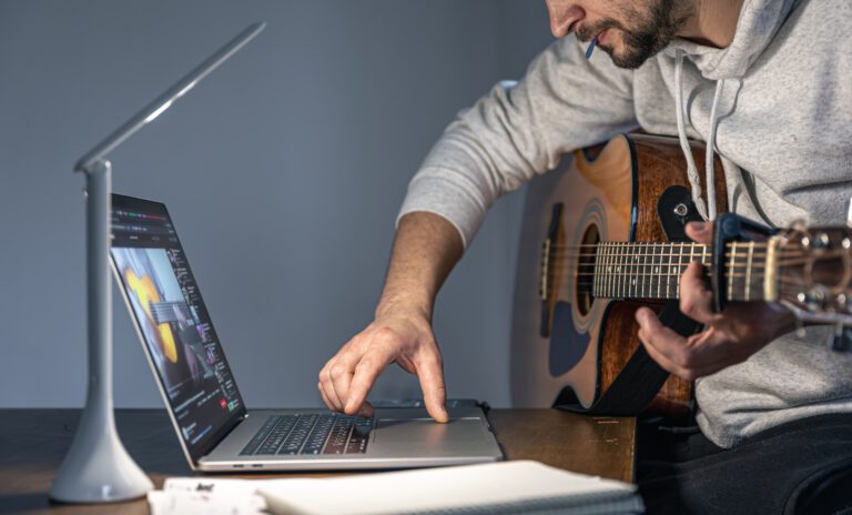 Why 2025 is the Best Time to Learn Music Online