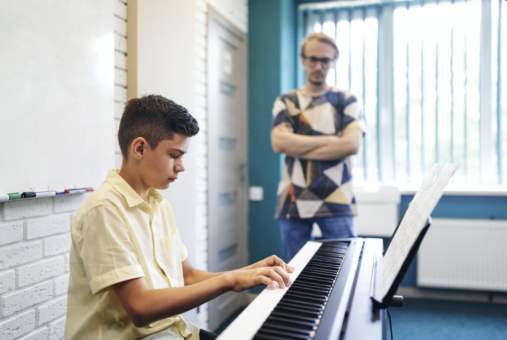 How to Choose the Right Teacher for Your One-on-One Music Lessons