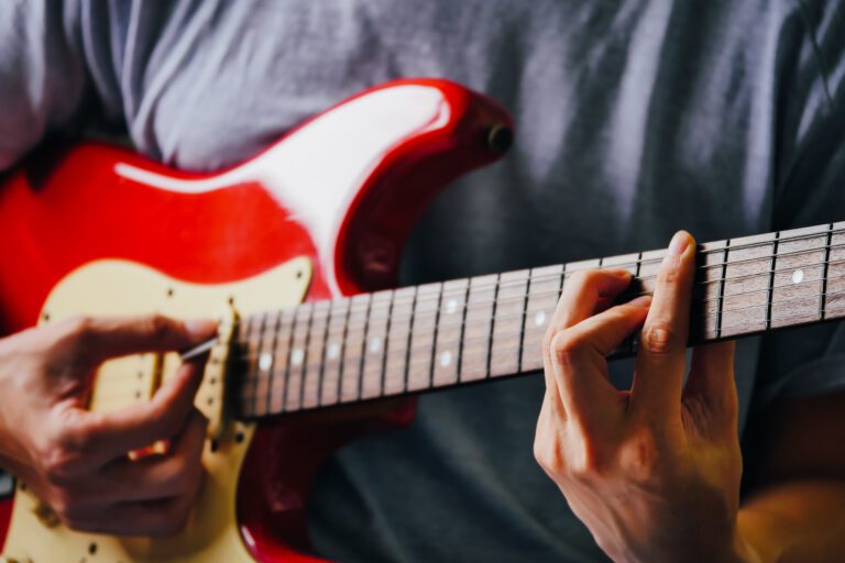 Breaking Down Music Theory for Guitarists | The Easy Way​