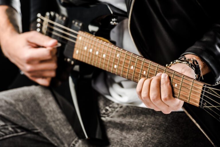 Breaking Down Music Theory for Guitarists | The Easy Way​