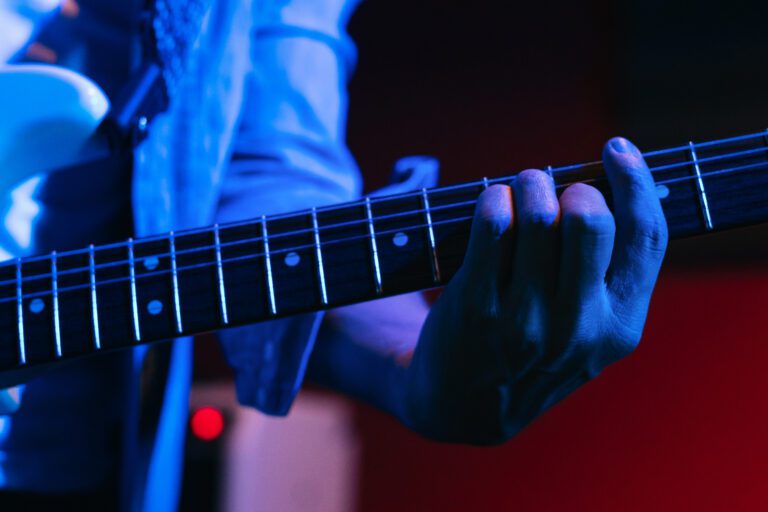 How to Master Guitar Scales and Use Them Creatively