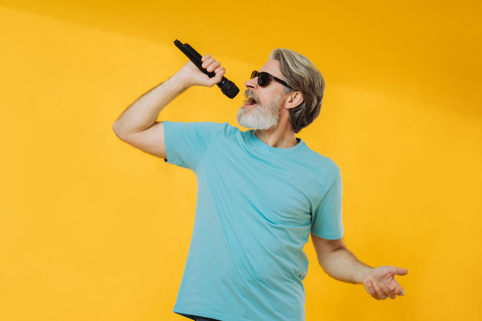 How to Sing High Notes Without Straining