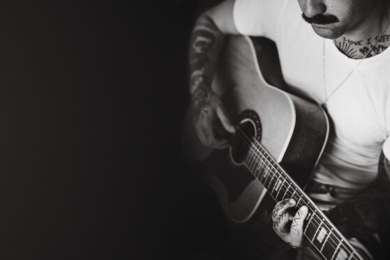 Beginner guitar strumming patterns