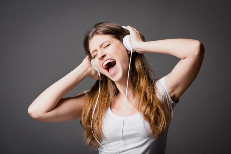 True Signs You're Addicted to Music