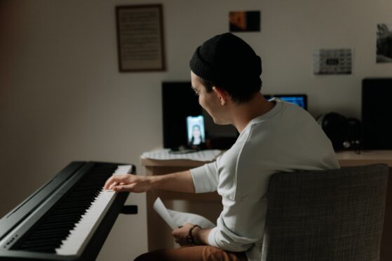 Master Chords on the Piano