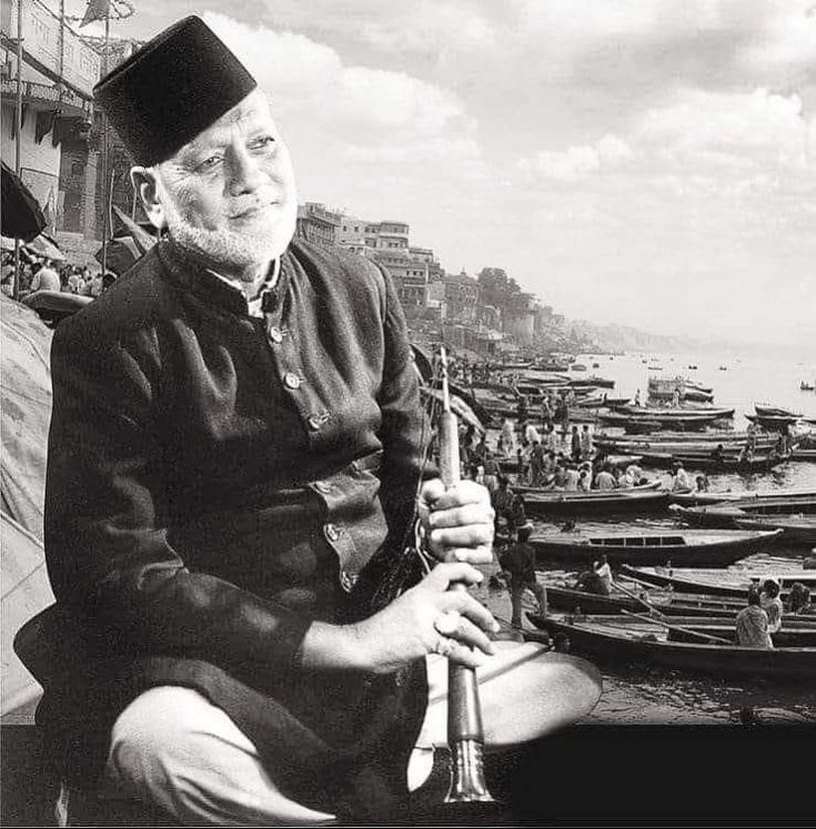 Old photo of Bismillah Khan's