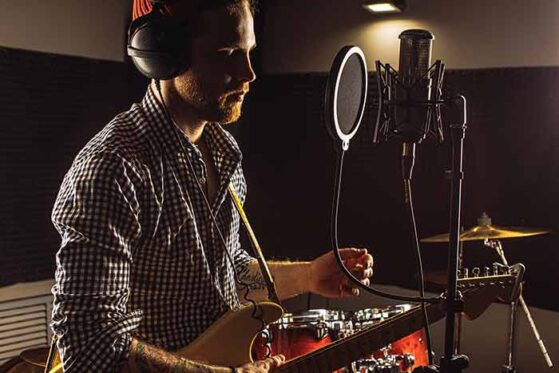 Play Music with Emotion