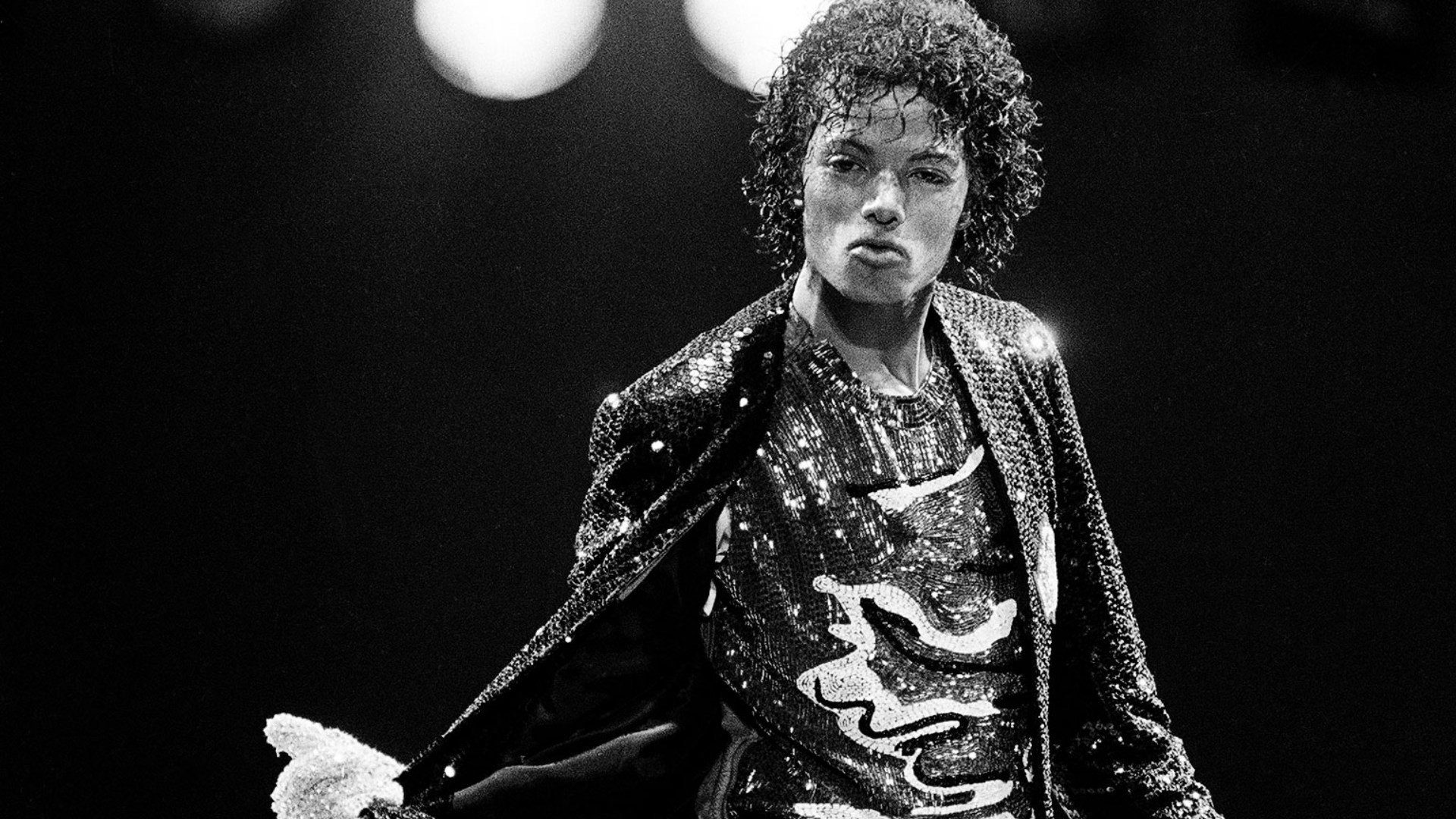 micael jackson show perfornance in stage musican who started in your younger age