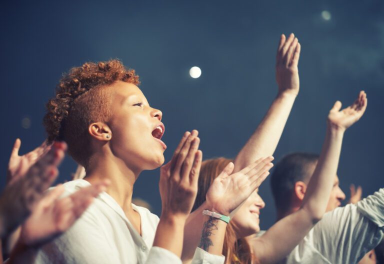 worship singing