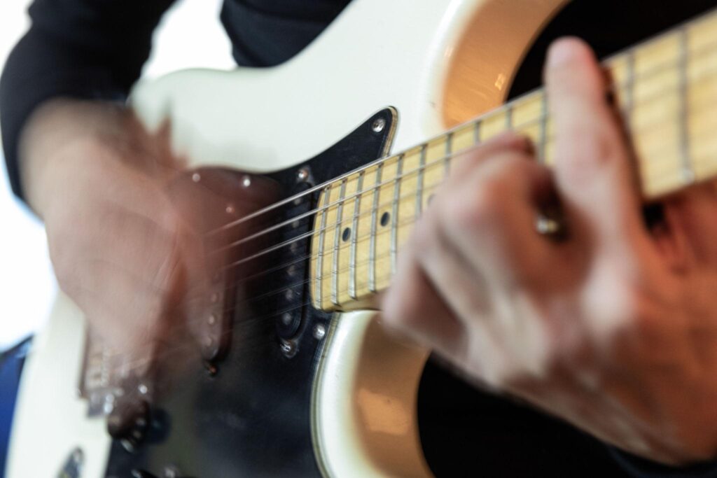 Why Many Guitarists Have Great Speed but Poor Timing — music student learning guitar timing with online lessons.