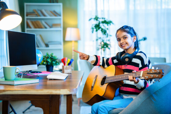 Online Guitar Lessons