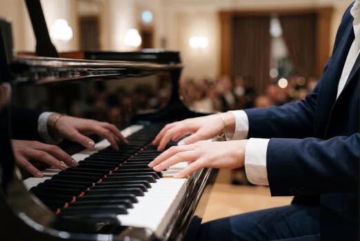 do piano players have high IQ?