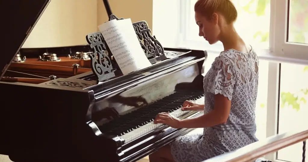 do piano players have high iq brain development