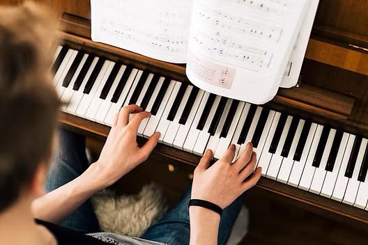 piano song structure explained