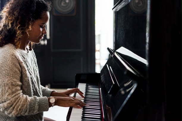 supporting singers on piano