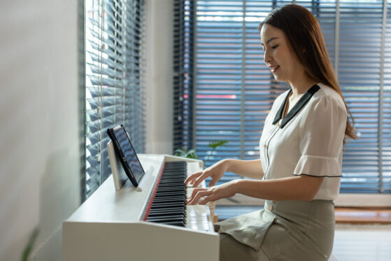 Learn Piano Online