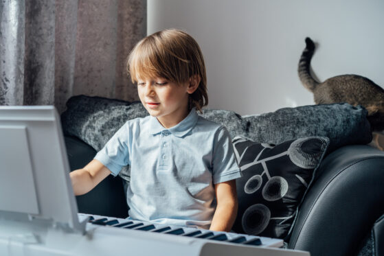 Learn Piano Online