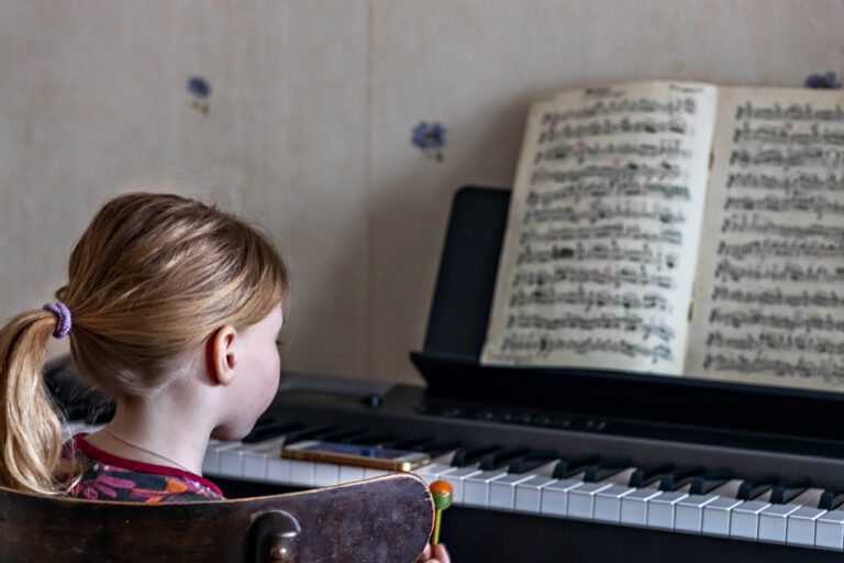 Piano in Modern Worship