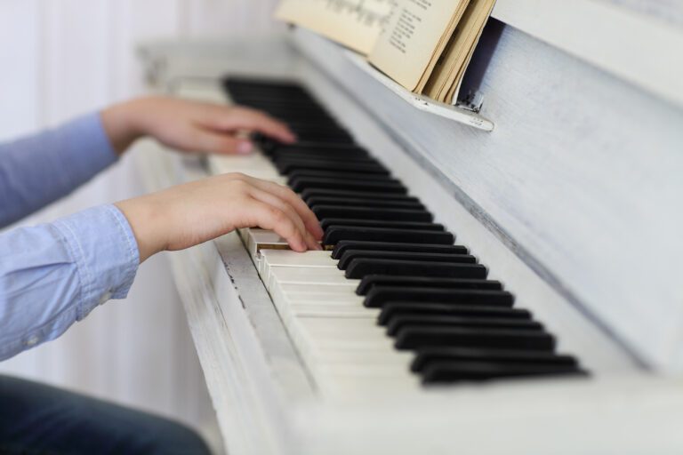 Piano in Modern Worship